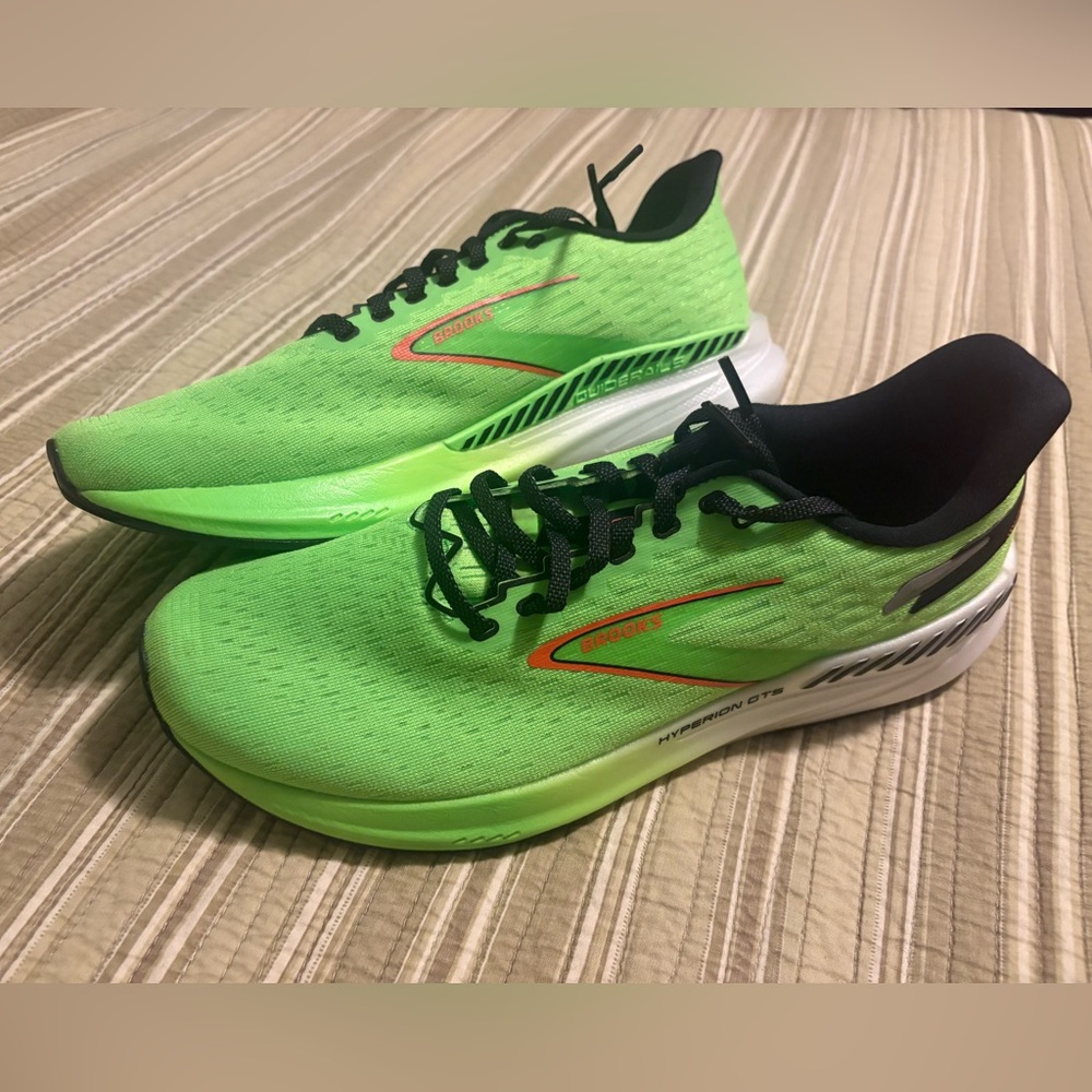 Brooks Hyperion Gts - image 1